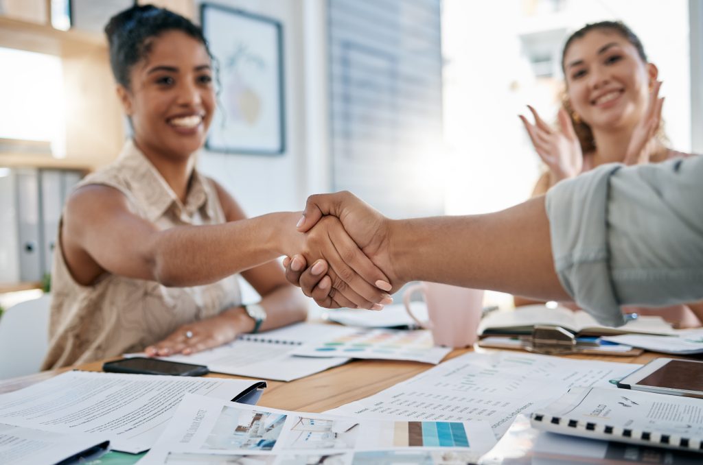 Levantamento de R$ 2 bilhões para empreendedorismo feminino é feito pelo Itaú