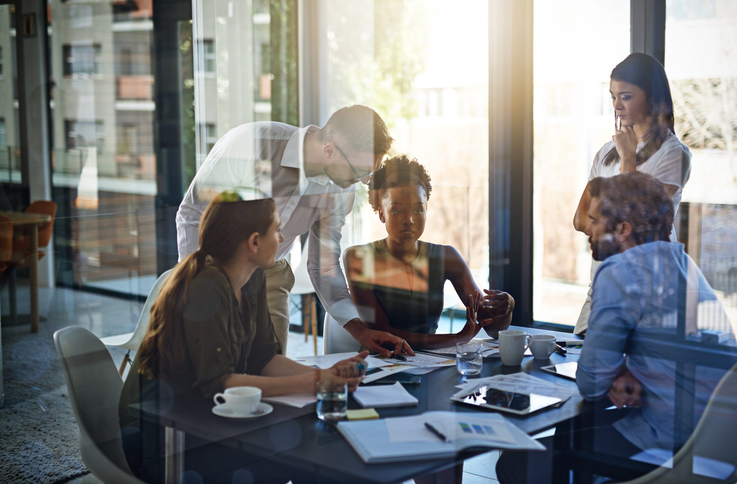 Casos de burnout aumentam e colocam destaque sobre o tema